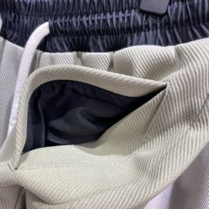 Short en coton lavé Impression bouffante Lavage à l'acide - Product Image 1