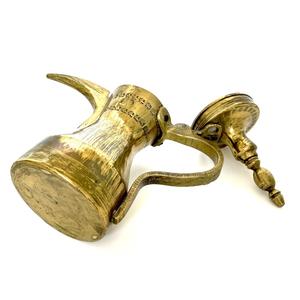 กาต้มกาแฟแบบอาหรับ ดัลลาห์ แกะสลักด้วยมือ คุณภาพสูง หรูหรา ทำจากโลหะ สำหรับใช้ในบ้าน โรงแรม ร้านอาหาร ราคาขายส่ง - Product Image 6