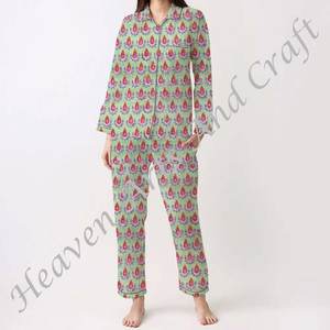 Conjunto de Pijamas de Algodón 100% para Mujer, Ropa de Dormir Suave para el Hogar, Conjunto de Pijamas de Primavera/Verano con Estampado Floral/Personajes/Letras/Estampado/Vacaciones/Árbol PJ043 - Product Image 4
