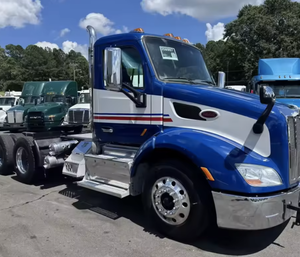 El mejor!! Se Vende Camión Usado Peterbilt 579 Day Cab 2017 2018 - Transmisión Manual de 10 Velocidades, Volante a la Izquierda/Derecha, Envío a Todo el Mundo - Product Image 3