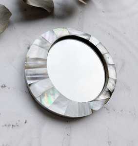 Mini espejo de mano de madera de tamaño de viaje indio clásico incrustaciones de perlas adornadas personalizadas para ocasiones de cumpleaños - Product Image 2