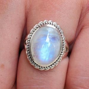 Arc-en-ciel pierre de lune 925 bague en argent Sterling fait à la main bijoux de déclaration bague minimaliste bijoux bohème prix de gros - Product Image 4