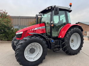 รถแทรกเตอร์ฟาร์ม 130 แรงม้า Massey Ferguson 5713SL ขับเคลื่อน 4 ล้อ รถแทรกเตอร์การเกษตร Dyna-4 แบบมีห้องโดยสาร สำหรับขาย - Product Image 3