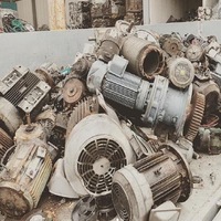 Déchets de moteurs électriques électroniques de haute qualité usagés, à forte teneur en fer, qualité HMS, forme de flocons, 25 kg, à vendre