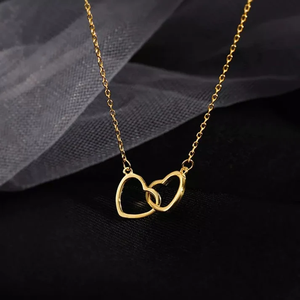 Collar Doble Corazón Dorado Bohemio de Acero Inoxidable con Cadenas de Aleación y Diseño de Cuentas Bañadas en Oro para Regalo, Fiesta de Compromiso - Product Image 1