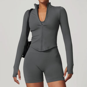 Veste de yoga pour femmes, personnalisée OEM, printemps, fitness, respirante, 100% polyester, noire, zippée, haut de sport, vente de vestes de yoga pour femmes - Product Image 3