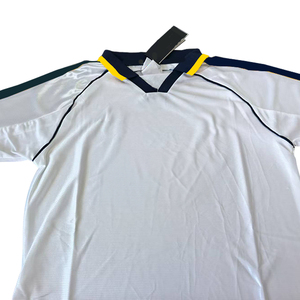 Fabricant de maillots de football rétro, logo brodé en silicone 3D personnalisé, design coupé et cousu, maillots de football vintage - Product Image 2