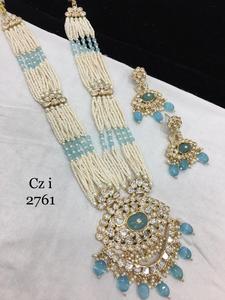 Hermoso conjunto de collar de moissanita Kundan hecho a mano, joyería tradicional de alta calidad para bodas y celebraciones a la venta. - Product Image 3