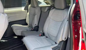 Auto Usado Toyota <span class=keywords><strong>Sienna</strong></span> A <span class=keywords><strong>LE</strong></span> <span class=keywords><strong>2022</strong></span>, SUV, Envío a Todo el Mundo - Product Image 5