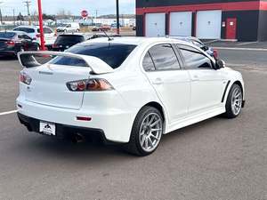 Mitsubishi Lancer Evolution GSR 2015, 6.1-8L, Automático, Gasolina/Diésel, Euro VI, Sedán - Product Image 6