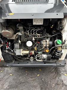 Cargador de Alta Eficiencia 2018 Bobcat S650, Minicargador con Motor Diésel, Listo para Enviar - Product Image 6