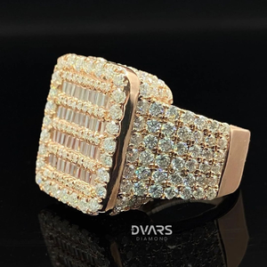 Anillo de Oro o Plata Personalizado de Lujo para Hombre, con Moissanita VVS, Estilo Hip Hop, para Compromiso o Boda, Corte Brillante, con Inicial - Product Image 2