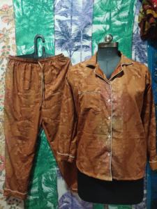 Conjunto de pijama de seda hecho a mano de lujo para mujer, ropa de dormir suave, bolsa de regalo a juego, ropa de dormir de verano para dama de honor, elegante, cómoda, Floral - Product Image 5