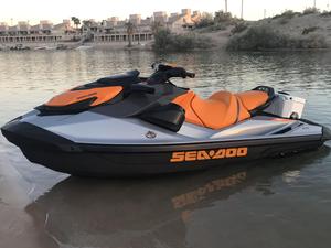 Sang Trọng Cho Biển Doo Cho Gti 170 Máy Bay Phản Lực Trượt Tuyết Với 4 Đột Quỵ 300 Sức Ngựa Động Cơ Công Suất 1500cc - Product Image 2