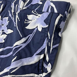 กางเกงขาสั้นกอล์ฟผ้าแคนวาสผู้ชายขายดี คุณภาพสูง ดีไซน์เรียบง่าย ระบายอากาศได้ดี เป็นมิตรกับสิ่งแวดล้อม สวมใส่สบาย น้ำหนักเบา - Product Image 3