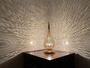 Lanterne en fer et verre recyclé fait à la main dans de nombreuses couleurs, petite lanterne marocaine, mini lanterne en verre, lanterne chauffe-plat marocaine - Product Image 3