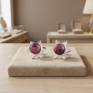Boucles d'oreilles Niharika Gems, élégantes et tendance, faites à la main, en rhodonite noire, plaquées argent 925, pour femmes. - Product Image 2