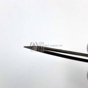 Pince à épiler à pointe en fibre d'extension de cils noire personnalisée en gros pince à cils en acier inoxydable et personnalisation du logo accepté - Product Image 5