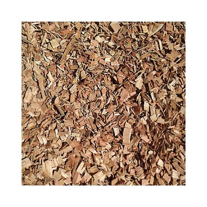 Copeaux de bois dur solides fournis en vrac pour les projets de chauffage et de combustible durable - Product Image 1