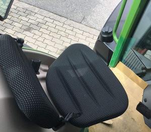 รถแทรกเตอร์ฟาร์มเฟนด์ท 211 วาโร่ 180 แรงม้า ขับเคลื่อน 4 ล้อ รุ่นใหม่ พร้อมเกียร์บ็อกซ์และปั๊ม - Product Image 5