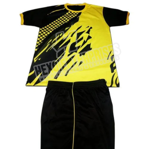 Vêtements de football pour hommes avec logo personnalisé de la meilleure qualité ODM OEM Services disponibles Uniforme de basket-ball fabriqué au Pakistan - Product Image 4