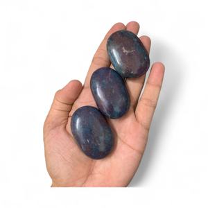 Piedra de Palma de Pirita Premium MUNTAHA AGATE al por Mayor, Cristal Curativo Pulido de Forma Ovalada para Colección Metafísica - Product Image 2