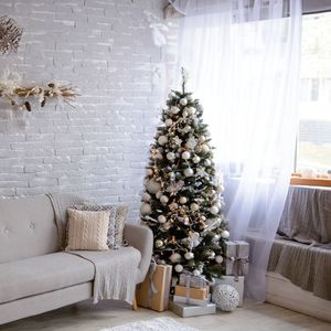 Nuovo Albero di Natale Sestriere Casa di Babbo Natale 210 cm, 1000 Rami, Lussuoso Materiale PET, Qualità Premium, Decorato - Product Image 1