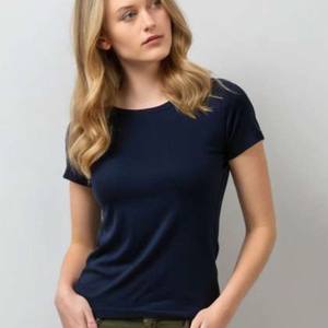 Camiseta de algodón Camiseta de cuello simulado con serigrafía personalizada para mujer Camiseta de gran tamaño para mujer - Product Image 6