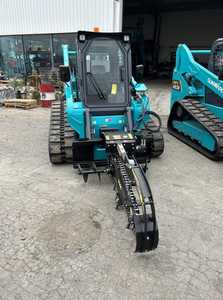 Chargeuse compacte sur chenilles SWTL4528 2025 avec moteur Kubota Euro Stage V et cabine fermée pour travaux de terrassement et chargement de matériaux - Product Image 2