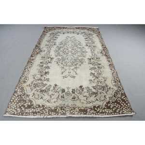 พรมตุรกีขนาด 5.3x9.1 ฟุต พรมวินเทจขนาดใหญ่ พรมขนสัตว์ลายสัตว์สีน้ำตาล - Product Image 1