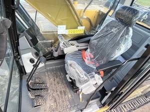 Excavadora de cadenas 323D3 2024 con componentes hidráulicos Bosch Rexroth, motor PLC, bomba y engranajes - Product Image 6