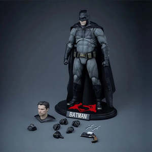 Figura de Batman de DC, 30 cm, Modelo Articulado de Plástico, Juguete de Buena Calidad, CartoonClick - Product Image 6