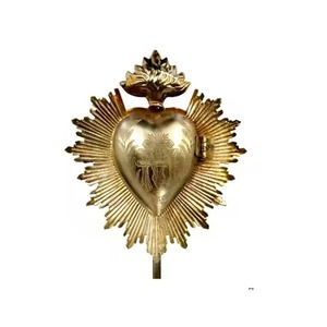 Coeur sacré en métal doré Sunburst Milagros suspendu Coeur sacré pour église maison décoration murale catholique cadeau et décoration - Product Image 1