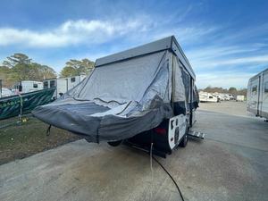 Coachmen C-l-i-p-p-e-r C-l-a-s-s-i-c 1-2-8-5-S-S-T d'occasion 2019 à vendre - Product Image 5