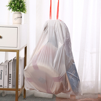 Meilleure vente de sac poubelle en plastique à fermeture éclair de 13 gallons 50 pièces par rouleau d'entrelacement ou ODM en gros avec impression par gravure à prix d'usine