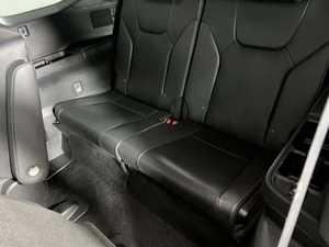 Toyota Tundra 350 Premium AWD 2025 Usada en Excelentes Condiciones, Volante a la Izquierda, Techo Solar, Paquete Tecnológico, Asientos de Cuero, Arranque Remoto, Navegación, Tercera Generación - Product Image 3