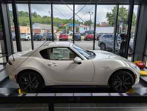 Mazda MX-5 Miata RF Grand Touring RWD Convertible Usado, Año 2025 - Product Image 4