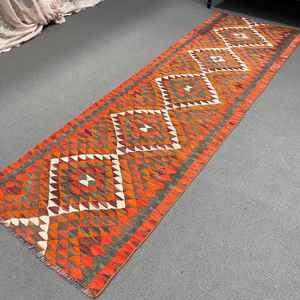 พรมวิ่งสไตล์ตุรกี ขนาด 2.7x8.7 ฟุต สีส้มเทา ลายตารางวินเทจ ทำจากขนสัตว์ - Product Image 4