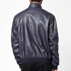 Veste en cuir pour homme à manches longues avec fermeture éclair sur le devant, style motard, prix bas, coupe classique, vêtement d'hiver lourd pour homme - Product Image 3