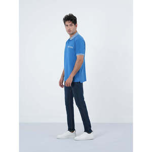 เสื้อโปโลทรงเข้ารูป Bernal Slim Fit รุ่นปกติ เนื้อผ้าถักน้ำหนักเบา ระบายอากาศได้ดี ปักลายเรียบๆ ไซส์ใหญ่พิเศษ 6XL สีเข้ม - Product Image 3