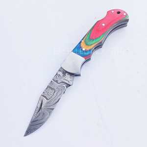 Couteau pliant de survie en plein air fait main personnalisé couteau de poche en bois de Pakka avec gaine en cuir - Product Image 1