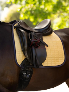 Tapis de selle de cheval anglais de haute qualité construction durable doublure respirante douce soutien confortable tapis de selle léger - Product Image 2