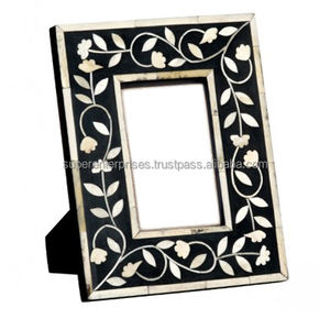 Wall Decor <b>Wooden</b> <b>Photo</b> <b>Frame</b> Multiple Theme Design Custom Logo Design Available - Product Image 3