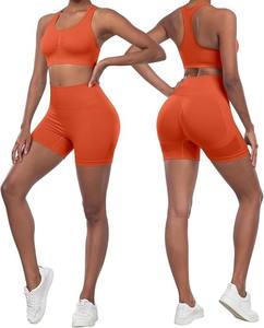 Sujetador de gimnasio de alta calidad para mujer y conjunto de mallas de yoga transpirables para ropa de fitness y yoga - Product Image 3