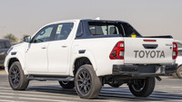 Voiture d'occasion TOYOTA HILUX DC GR SPORT 4.0P 4X4 MY 2023 BLANCHE, propre et abordable, bien entretenue, prête à être expédiée dans le monde entier