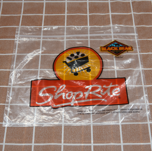 Fabricants en gros écologique impression personnalisée en plastique givré transparent poly sac avec fermeture éclair sac d'emballage alimentaire - Product Image 3