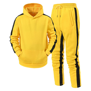 Pull-over en coton et polyester de haute qualité avec logo personnalisé pour hommes, survêtement à capuche, pantalon de jogging, nouveau style imprimé pour les saisons d'hiver - Product Image 1