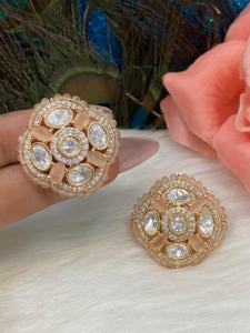 Pendientes Étnicos de Latón Chapado en Oro de Primera Calidad con Moissanita para Bodas, Ocasiones Especiales y Uso Tradicional - Product Image 6