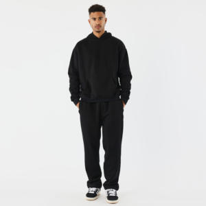 Streetwear OEM pour hommes coupe ajustée 100% coton deux pièces ensembles respirant à capuche style ample survêtement pour adultes hiver uni solide - Product Image 1