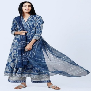 Saree Sarees ส่าหรี,ชุดส่าหรีผ้าไหม Banarasi หนักงานปักสำหรับงานแต่งงาน - Product Image 2